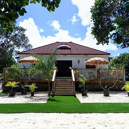 The Pilot House Hotel Rock Sound Luaran gambar